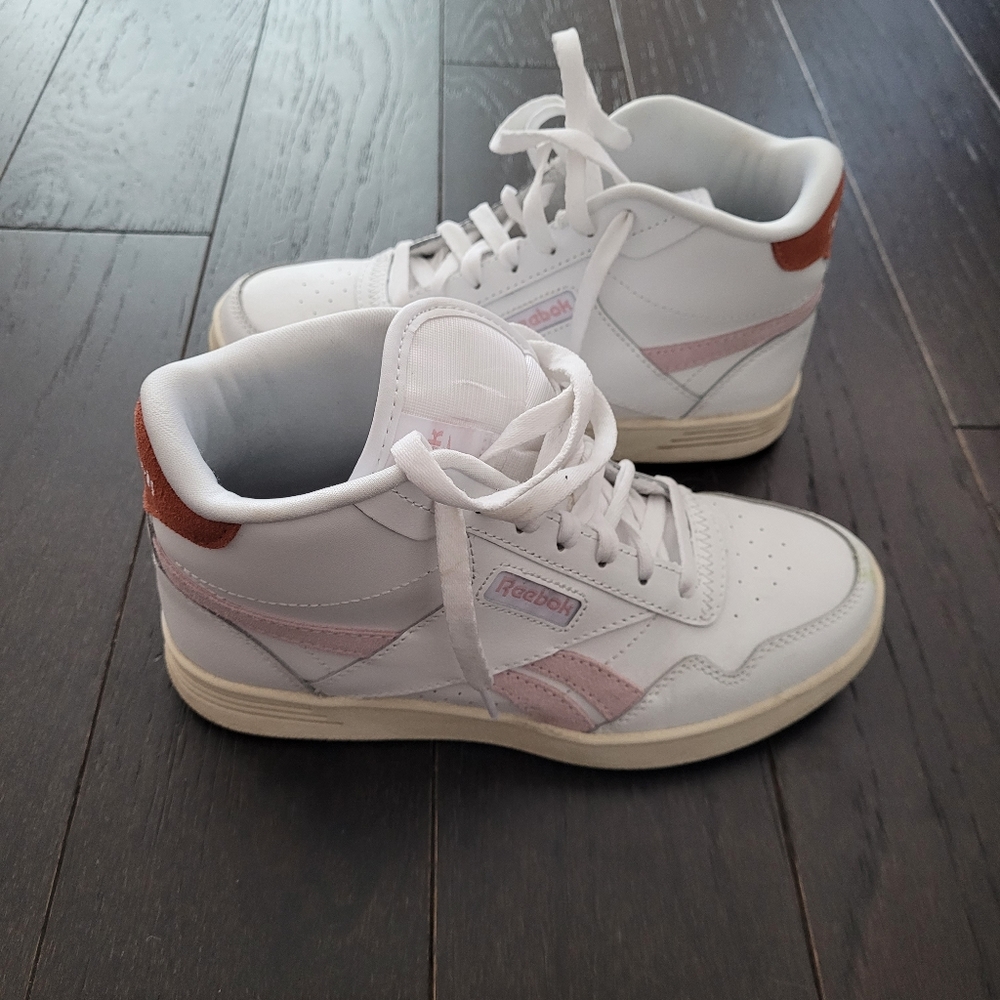 Reebok high tops, size 6.5